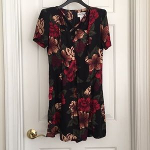 Floral Dress Skort Soze L Green Red Multi Color Short Sleeves